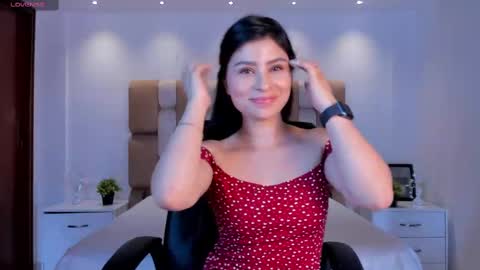 Catalina Santana online show from 17, 9, 2025