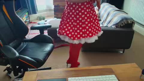 Snapshot of catherine76x chatting on 13, 3, 2026 Catherinecuddles online show from 13, 3, 2026