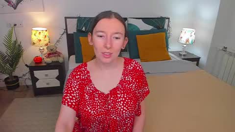 Snapshot of catherinewalls chatting on 8, 12, 2024 Catrin online show from 8, 12, 2024