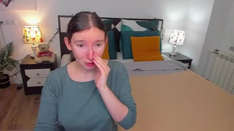 Snapshot of catherinewalls chatting on 6, 2, 2025 Catrin online show from 6, 2, 2025