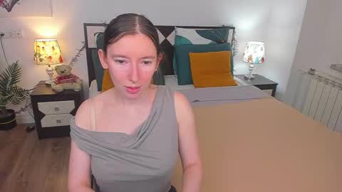 Snapshot of catherinewalls chatting on 12, 2, 2025 Catrin online show from 12, 2, 2025