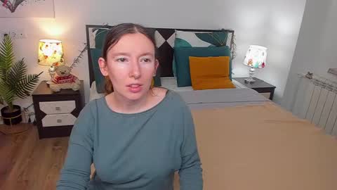 Snapshot of catherinewalls chatting on 20, 2, 2025 Catrin online show from 20, 2, 2025