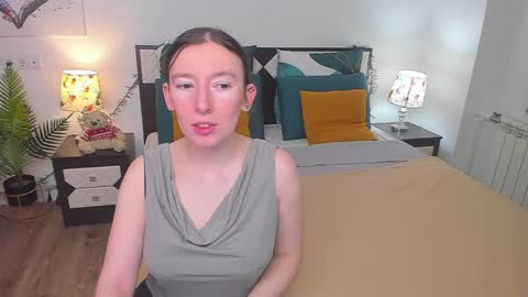 Snapshot of catherinewalls chatting on 3, 3, 2025 Catrin online show from 3, 3, 2025