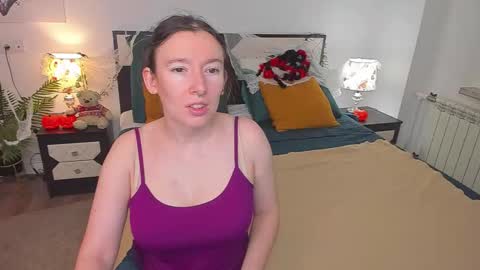 Snapshot of catherinewalls chatting on 27, 10, 2025 Catrin online show from 27, 10, 2025