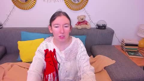 Snapshot of catherinewalls chatting on 24, 11, 2025 Catrin online show from 24, 11, 2025