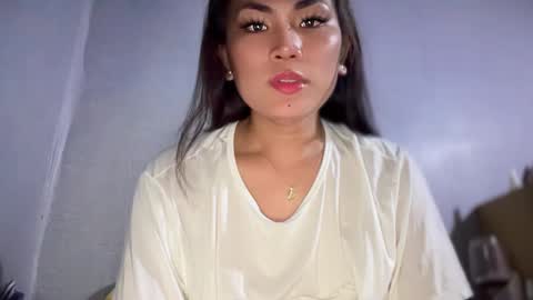 Snapshot of cathy_sanches chatting on 24, 12, 2024 cathy online show from 24, 12, 2024