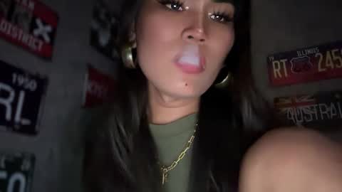 Snapshot of cathy_sanches chatting on 28, 12, 2024 cathy online show from 28, 12, 2024