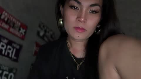 Snapshot of cathy_sanches chatting on 4, 1, 2025 cathy online show from 4, 1, 2025