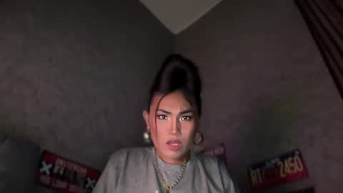 Snapshot of cathy_sanches chatting on 8, 3, 2025 cathy online show from 8, 3, 2025