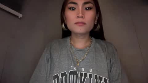 Snapshot of cathy_sanches chatting on 21, 11, 2025 cathy online show from 21, 11, 2025