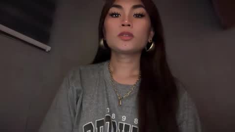 Snapshot of cathy_sanches chatting on 22, 11, 2025 cathy online show from 22, 11, 2025