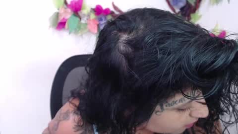 cathywaynef online show from 10, 3, 2025