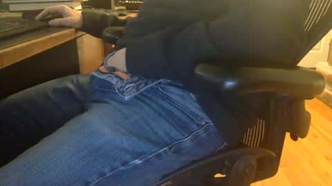 Snapshot of catmandoo21001 chatting on 13, 12, 2024 catmandoo21001 online show from 13, 12, 2024