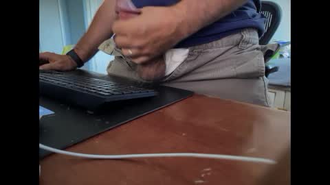 Snapshot of catmandoo21001 chatting on 19, 9, 2025 catmandoo21001 online show from 19, 9, 2025