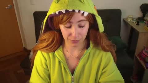 Snapshot of catsito chatting on 24, 10, 2025 im MIA -Independent Model MY OF is catsito3 online show from 24, 10, 2025