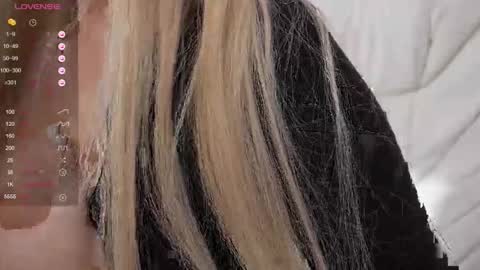 cattch_me online show from 31, 10, 2025