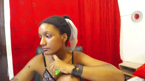 Snapshot of cattleya_hotgirl chatting on 15, 1, 2025 Cattleya online show from 15, 1, 2025