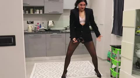 catty online show from 3, 3, 2025