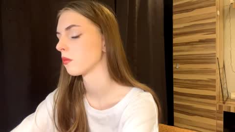 Polly online show from 27, 3, 2026