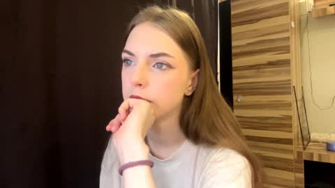 Polly online show from 1, 4, 2026