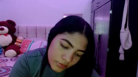 Caylinn online show from 19, 9, 2025