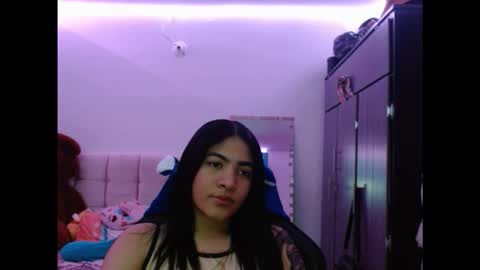Caylinn online show from 24, 9, 2025