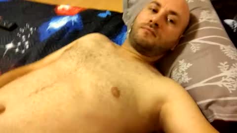 Snapshot of cbesleaga484 chatting on 5, 10, 2025 cbesleaga484 online show from 5, 10, 2025