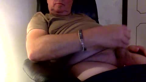 Snapshot of ccpower chatting on 10, 1, 2025 ccpower online show from 10, 1, 2025