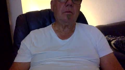 Snapshot of ccpower chatting on 16, 2, 2025 ccpower online show from 16, 2, 2025