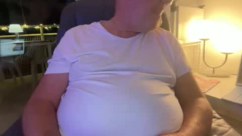 Snapshot of ccpower chatting on 29, 11, 2025 ccpower online show from 29, 11, 2025