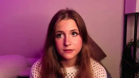 Lina  online show from 19, 10, 2025