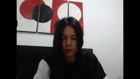 Snapshot of cecihotty4u chatting on 21, 10, 2025 ceci online show from 21, 10, 2025