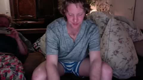 ceezeee online show from 4, 1, 2025