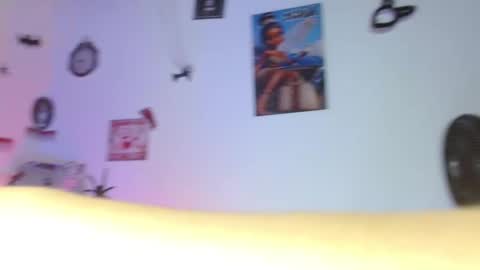 Snapshot of celesstte_0 chatting on 22, 10, 2025 Celeste online show from 22, 10, 2025