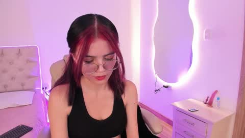 Snapshot of celeste__star18 chatting on 13, 12, 2025 Celeste online show from 13, 12, 2025