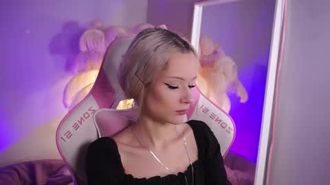 Celeste  online show from 13, 10, 2025