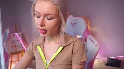 Celeste  online show from 16, 11, 2025