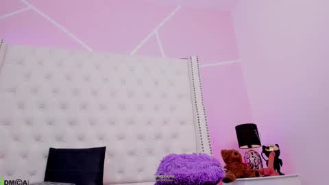 Celeste Wayne online show from 23, 1, 2025