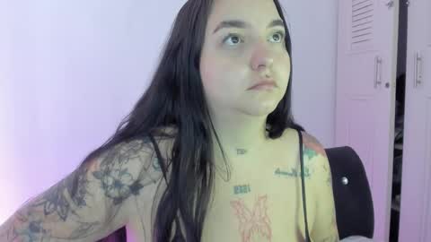 Celeste Y Pipe online show from 5, 10, 2025