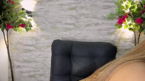 Snapshot of celestemc_26 chatting on 7, 10, 2025 CELESTE online show from 7, 10, 2025