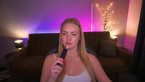 celestenoirr online show from 10, 10, 2025