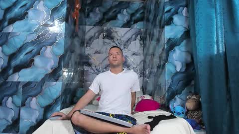 Snapshot of celesteyorucso1 chatting on 14, 10, 2025 celesteyorucso1 online show from 14, 10, 2025