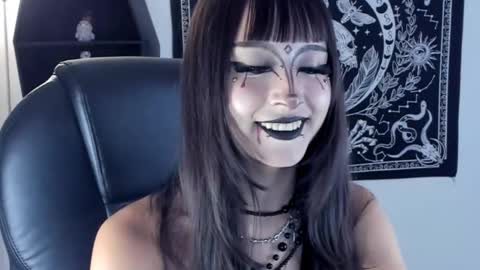 Snapshot of celestical chatting on 31, 10, 2025 online show from 31, 10, 2025