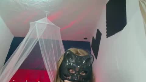 Celina Reyes21 online show from 11, 2, 2026