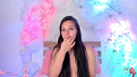 Hello guys my name is Sofi and Lizzie and  Vanessa online show from 12, 2, 2025