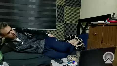 Snapshot of cezar46 chatting on 9, 1, 2025 cezar online show from 9, 1, 2025