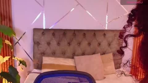 Snapshot of chaarlottee_69 chatting on 18, 3, 2026 CHAARLOTTEE online show from 18, 3, 2026