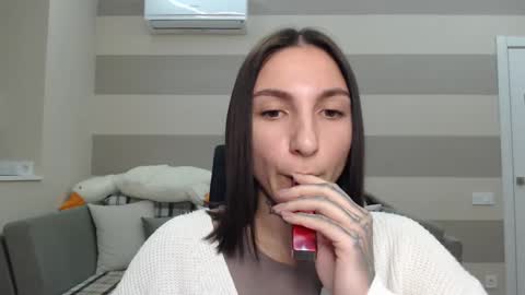 Kate online show from 8, 1, 2025