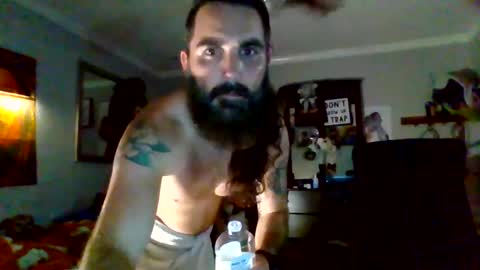 Snapshot of champfirstofhisname chatting on 8, 11, 2025 champfirstofhisname online show from 8, 11, 2025