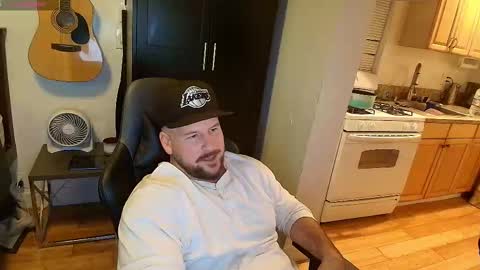 Chance Cruise online show from 16, 11, 2025